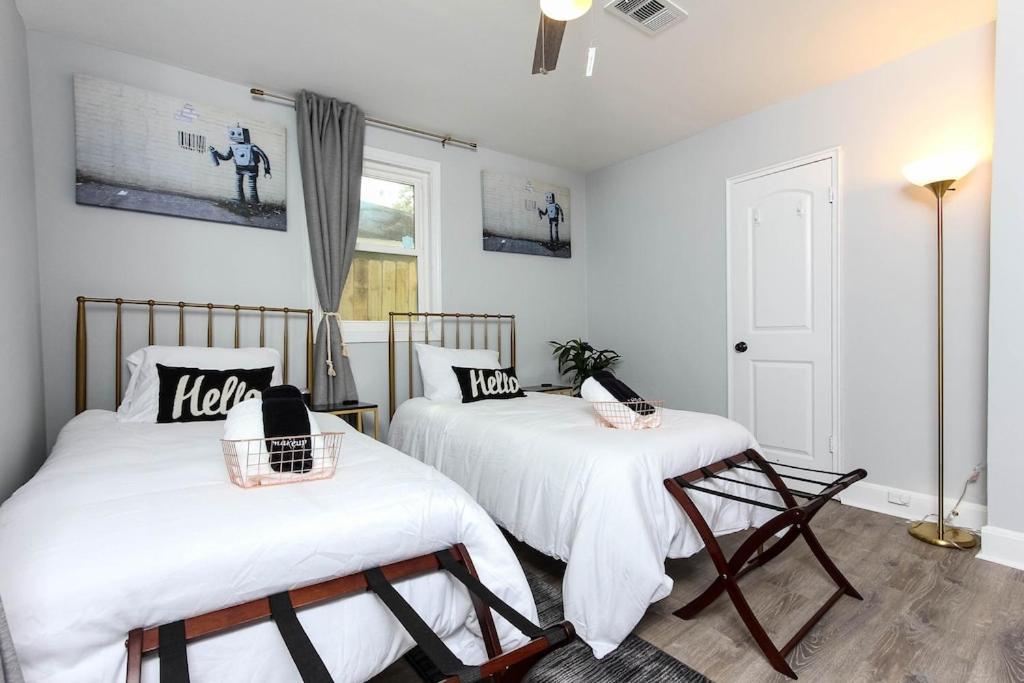 West End Bungalow Perfect To Work, Play, & Escape Atlanta Exteriér fotografie